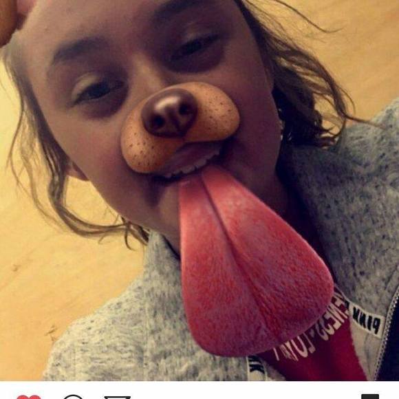 Meet your Posher, Amber - Picture 1 of 1